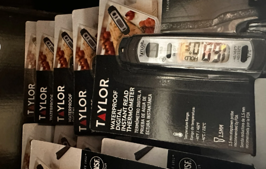 Taylor 3519 TruTemp Compact Digital Thermometer Pen Style, Taylor 3519 TruTemp Compact Digital Thermometer Pen Style By Brand Taylor
